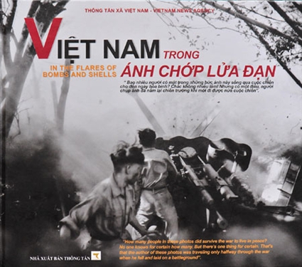 Le Vietnam sous le feu des bombes